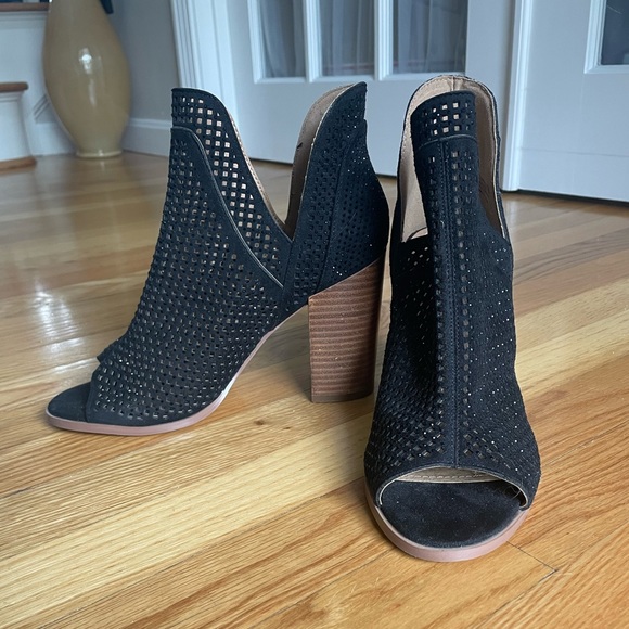 Sparkly Peep Toe Booties - Picture 6 of 7